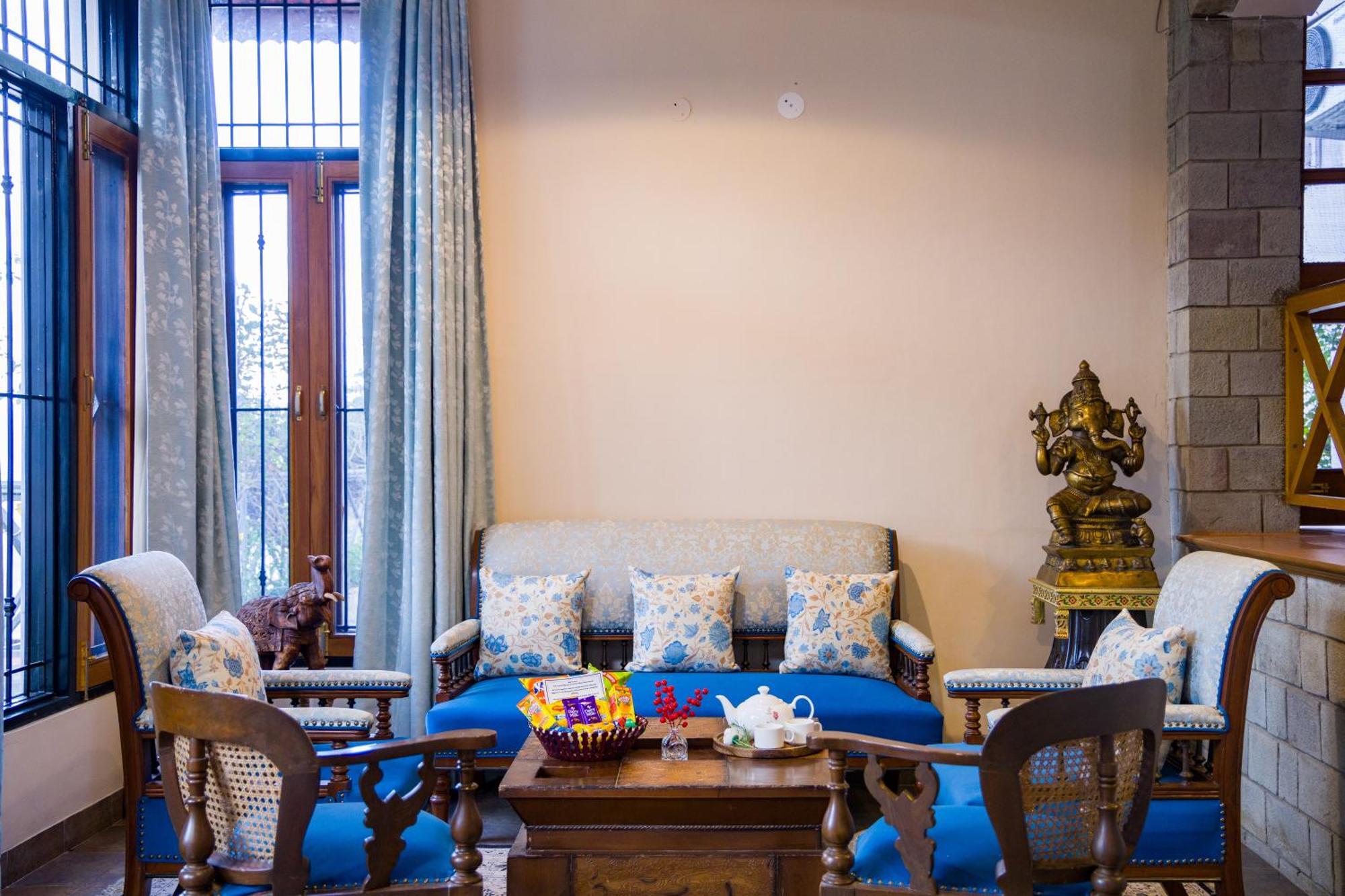 Alaya Stays Mehar Villa - 3 Bhk With Garden & Scenic Views Касаули Екстериор снимка