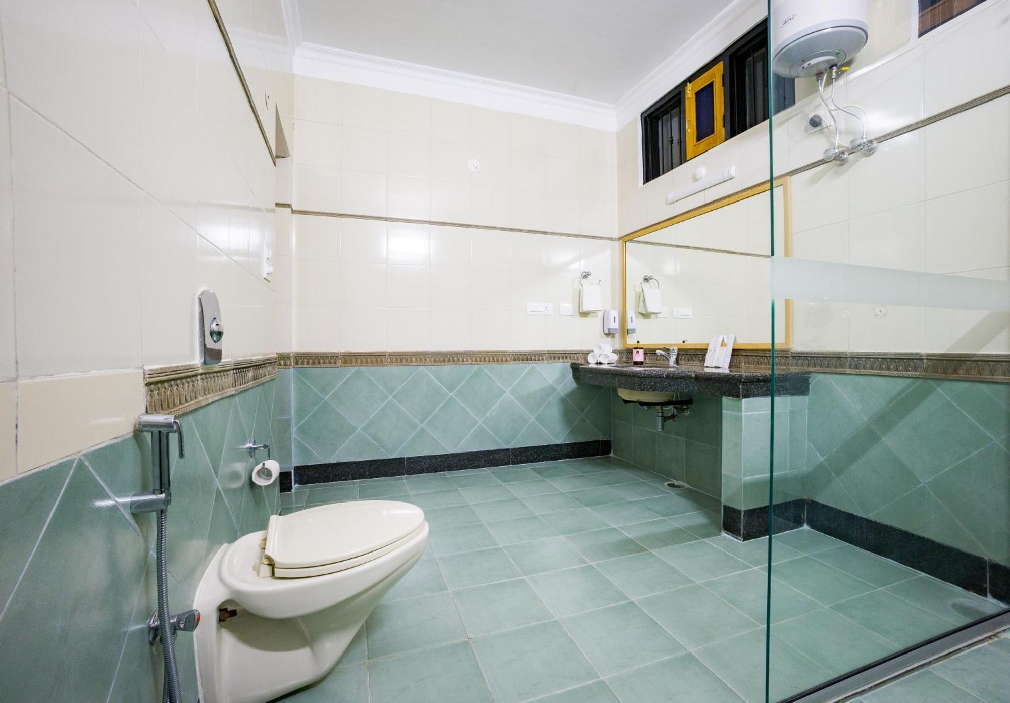 Alaya Stays Mehar Villa - 3 Bhk With Garden & Scenic Views Касаули Екстериор снимка